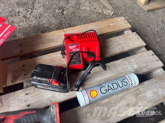 MILWAUKEE 18V Grease Gun Otros componentes