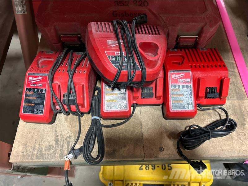 MILWAUKEE of Milwaukee Cordless Tools مكونات أخرى
