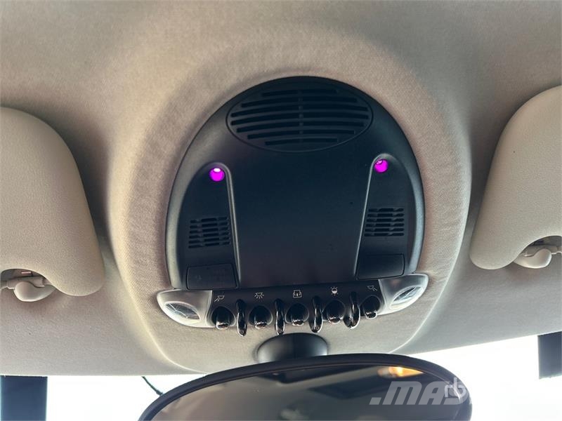 Mini Cooper ALL4 S AWD Automobile سيارات