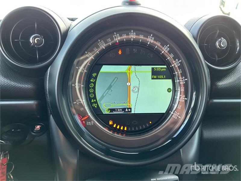 Mini Cooper ALL4 S AWD Automobile سيارات
