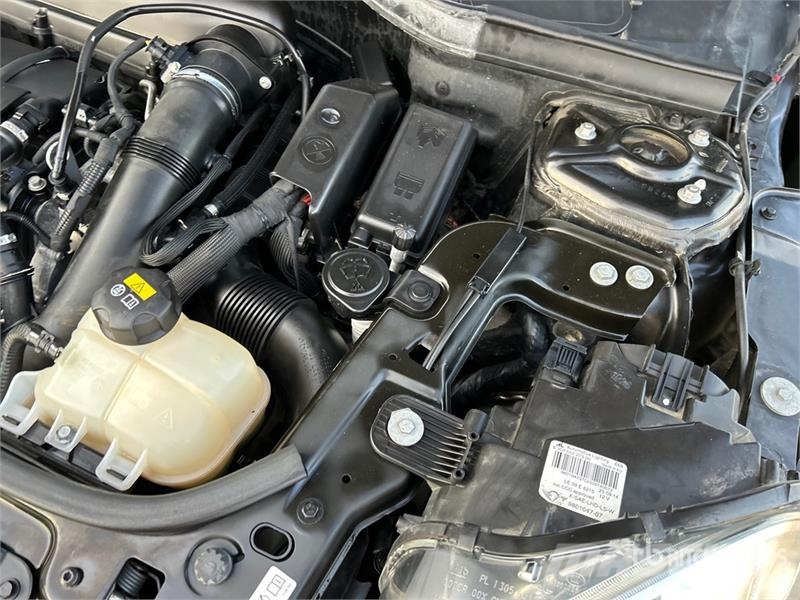Mini Cooper ALL4 S AWD Automobile سيارات