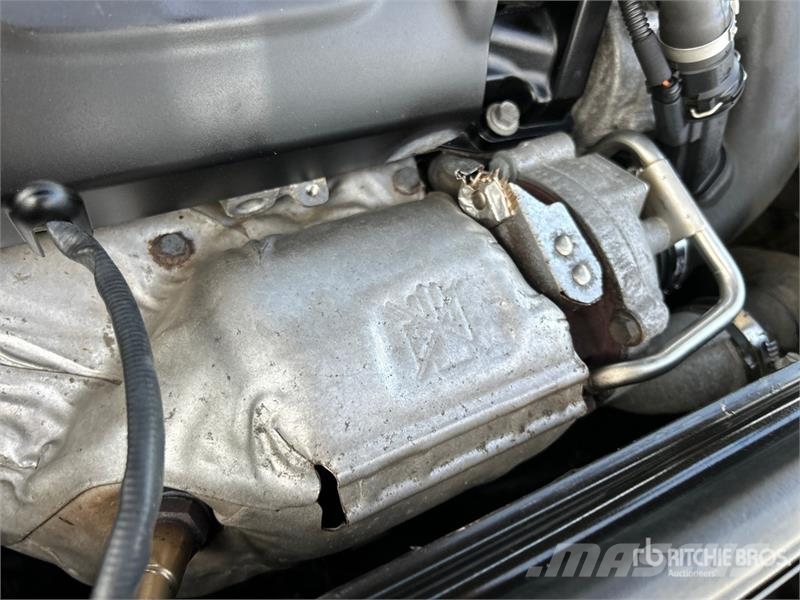 Mini Cooper ALL4 S AWD Automobile سيارات