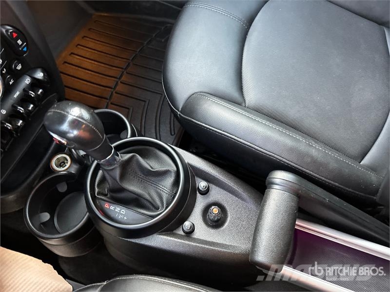 Mini Cooper Countryman AWD Automobile 汽车