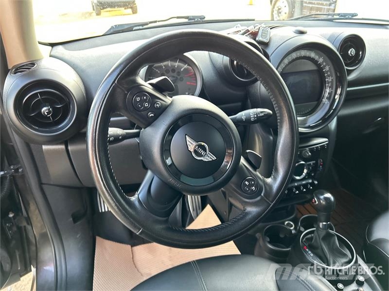 Mini Cooper Countryman AWD Automobile 汽车