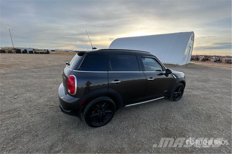 Mini Cooper Countryman AWD Automobile 汽车