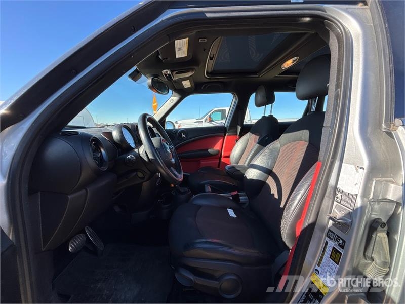Mini Cooper Countryman S AWD Automobile سيارات