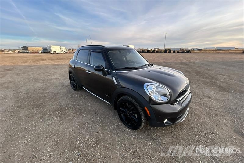 Mini Cooper Countryman AWD Automobile 汽车