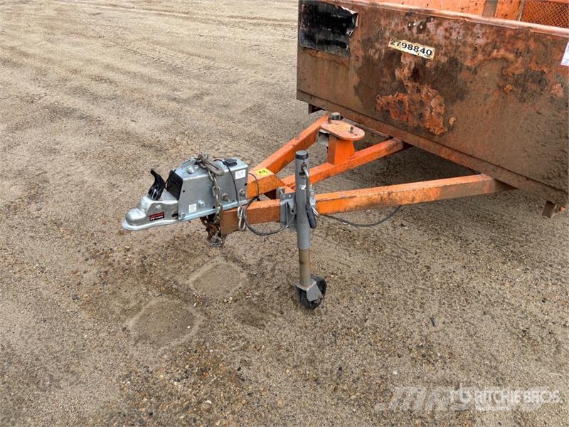 Miska 8 ft S/A Utility Trailer مقطورات أخرى