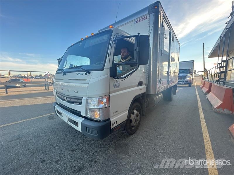 Mitsubishi Fuso Canter FE180 4x2 Van Truck Sanduk kamioni