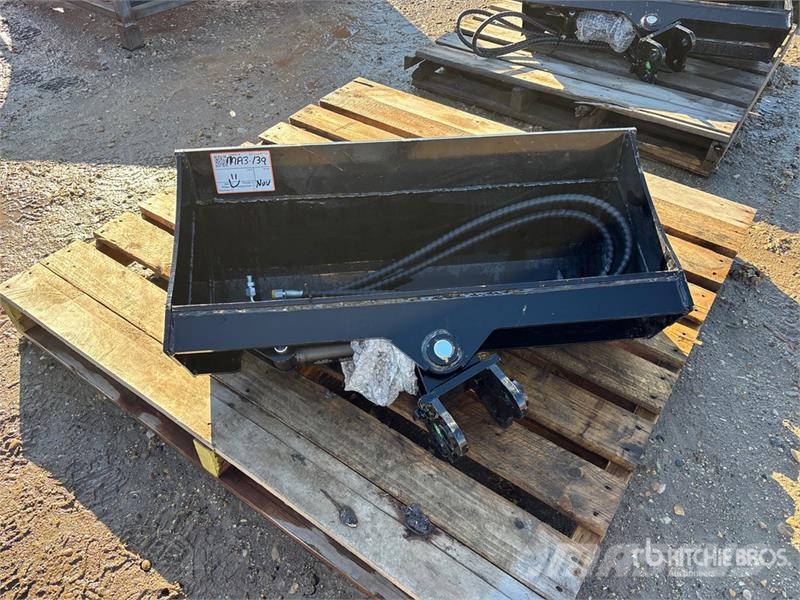 Miva VCT800 32 in Hydraulic Tilting Excavator Bucket (U دلاء