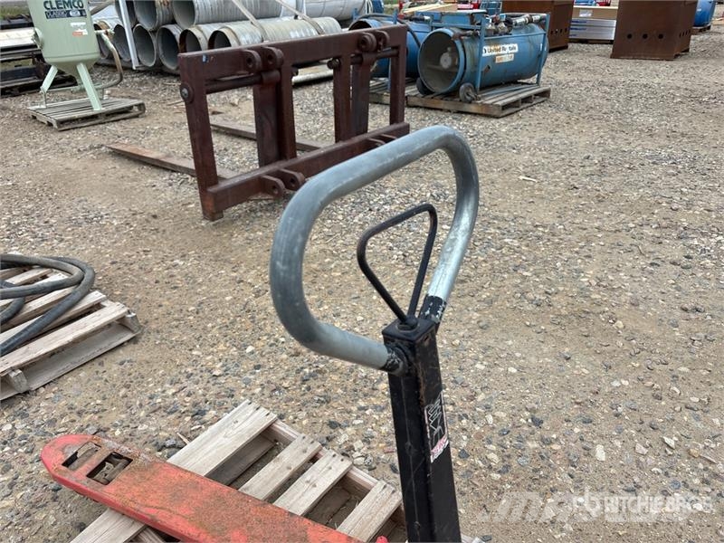  Mobile Industries 5500 lb Pallet Jack شاحنة يدوية بمنصة نقالة