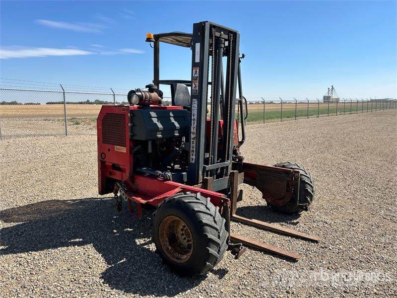  Moffet M750.3N 5000 lb 3x3 Truck Mounted Forklift トラック積載用フォークリフト