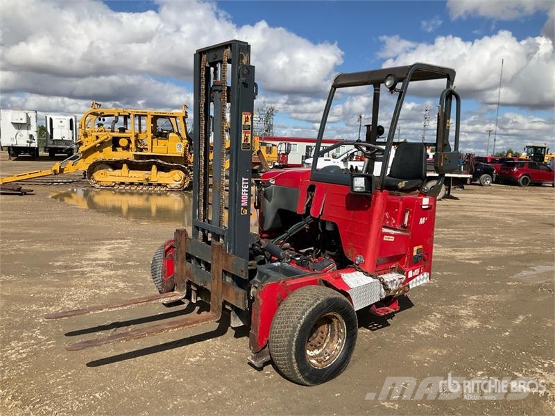 Moffett Forklift Autokrāvēji - citi