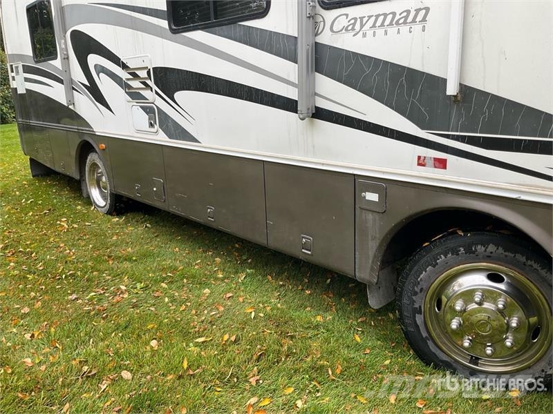 Monaco Cayman Motor Home Obytné automobily a karavany