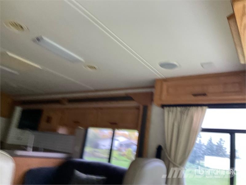 Monaco Cayman Motor Home Obytné automobily a karavany