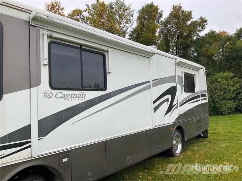 Monaco Cayman Motor Home Obytné automobily a karavany