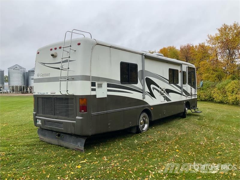 Monaco Cayman Motor Home Obytné automobily a karavany