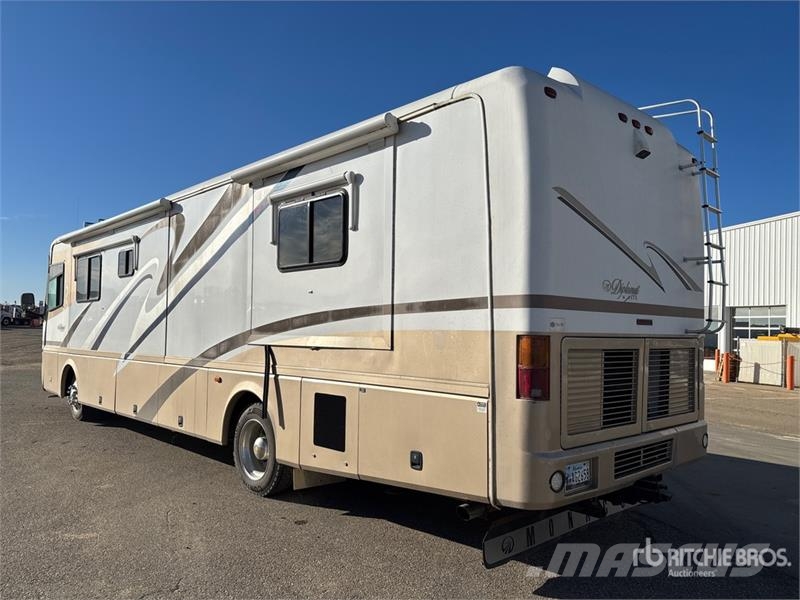  Monaco Diplomat Motor Home المنازل المتنقلة والكرافانات