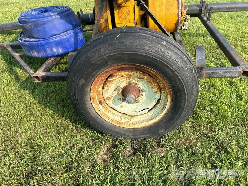 Monarch 773 GB 3 in Trailer-Mounted Water Pump Veepumbad