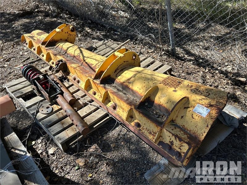  Monashee 652 120 in Underbody Plow Blade Attachmen Planierschilder/Scharen