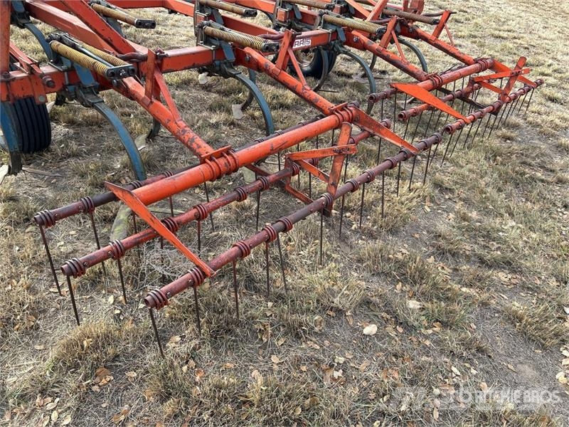 Morris CP-625 Magnum 30 ft Cultivator زراعات