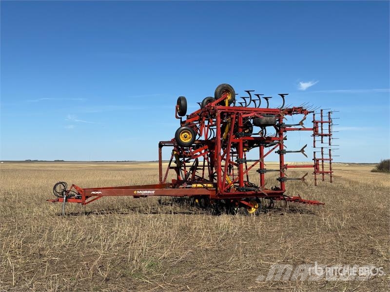 Morris CP-760 60 ft Cultivator Grubber
