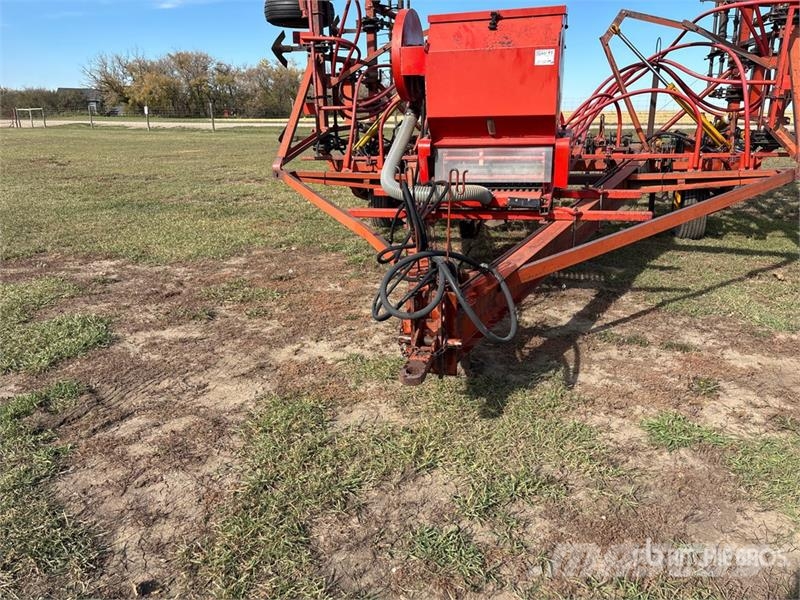 Morris CP525 25 ft Cultivator Kultivaatorid