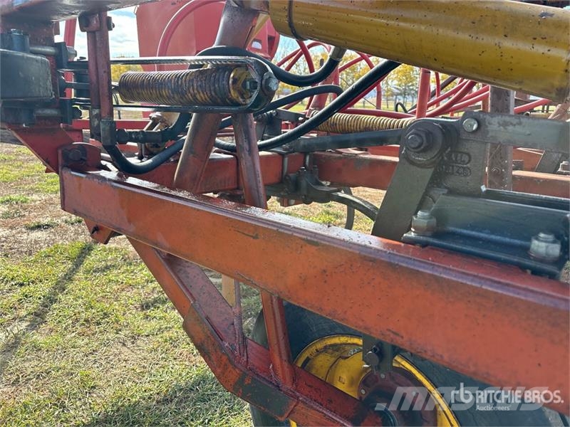 Morris CP525 25 ft Cultivator Kultivaatorid