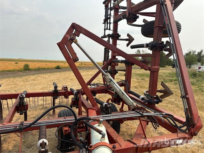 Morris CP731 31 ft Cultivator Cultivatoren