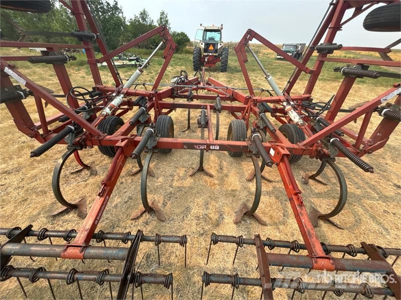 Morris CP731 31 ft Cultivator Cultivatoren
