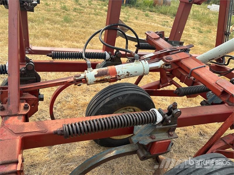 Morris CP731 31 ft Cultivator Cultivatoren