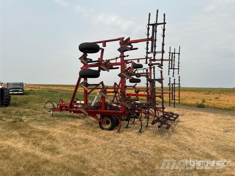 Morris CP731 31 ft Cultivator Cultivatoren