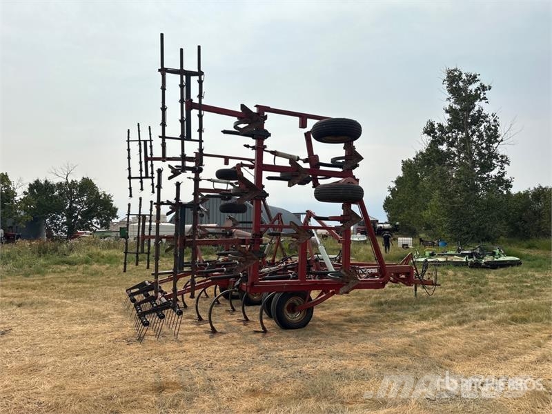 Morris CP731 31 ft Cultivator Cultivatoren