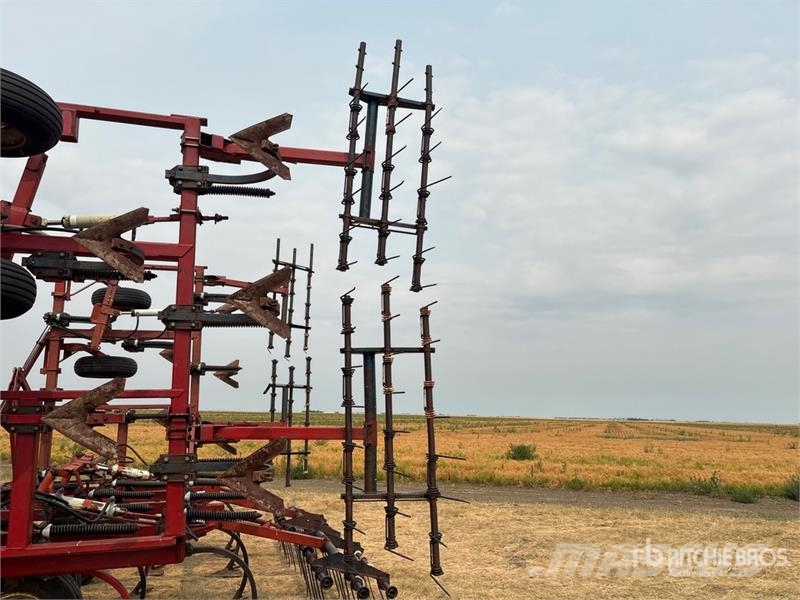 Morris CP731 31 ft Cultivator Cultivatoren