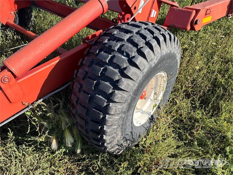 Morris Field Pro 70 ft Mid Harrow Äkeet