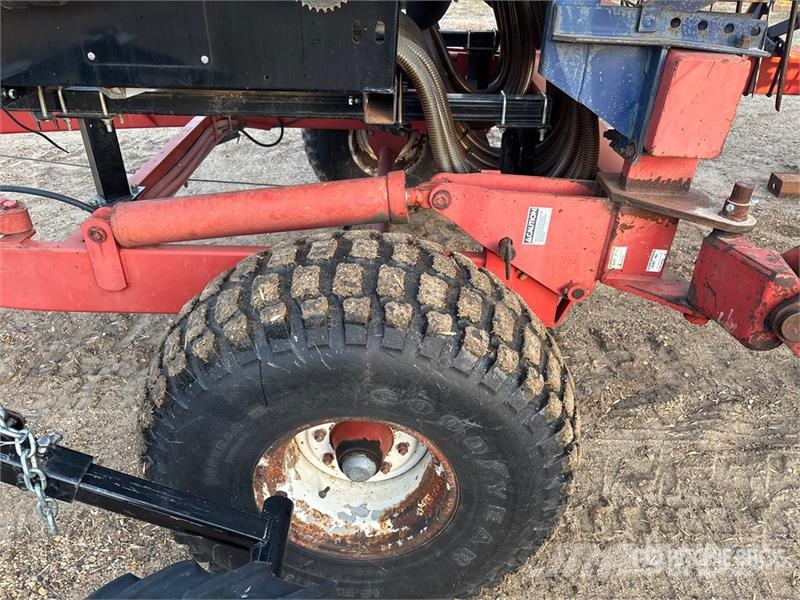 Morris HHB 70 ft Heavy Harrow Пружинные бороны
