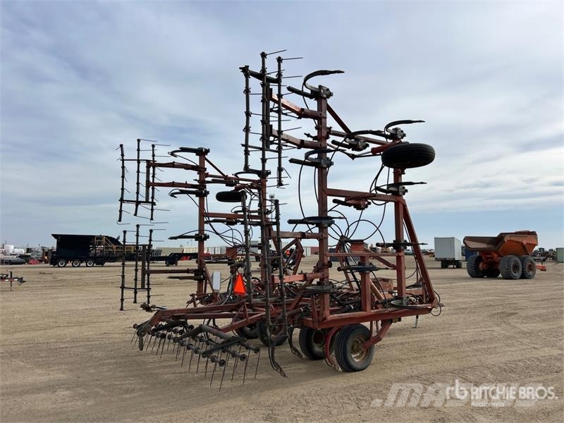 Morris Magnum 206-CP-731 Cultivator Grubber