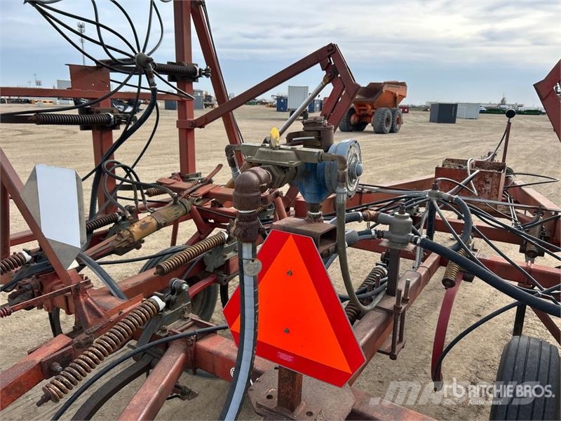 Morris Magnum 206-CP-731 Cultivator Grubber