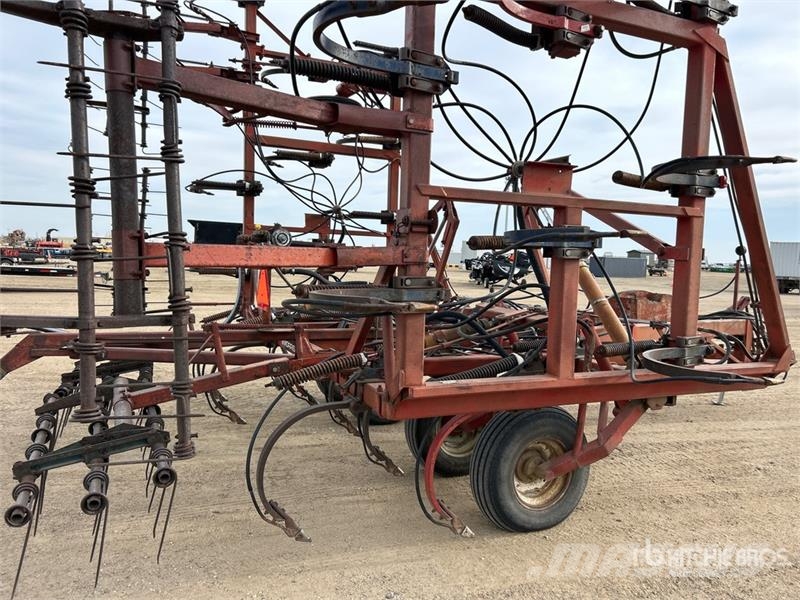 Morris Magnum 206-CP-731 Cultivator Grubber