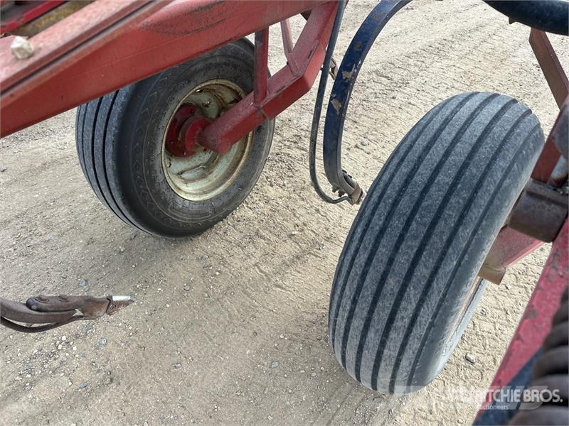 Morris Magnum 206-CP-731 Cultivator Grubber
