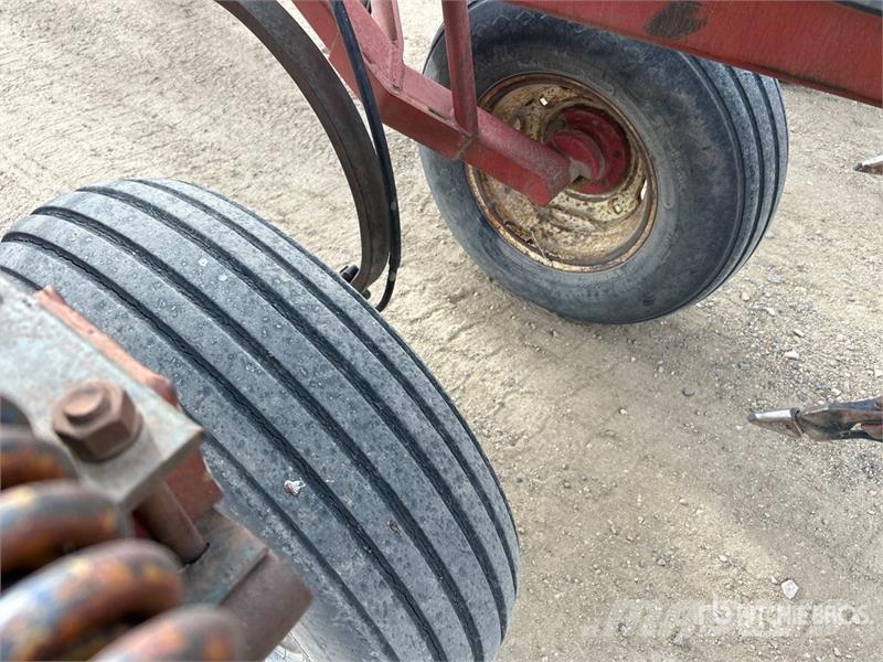 Morris Magnum 206-CP-731 Cultivator Grubber