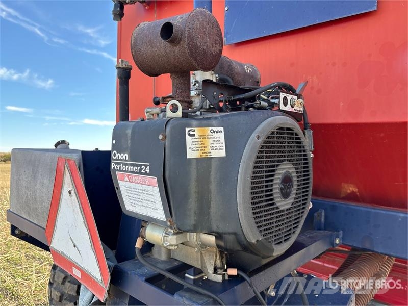 Morris Maxim 39 ft Air Drill Drills