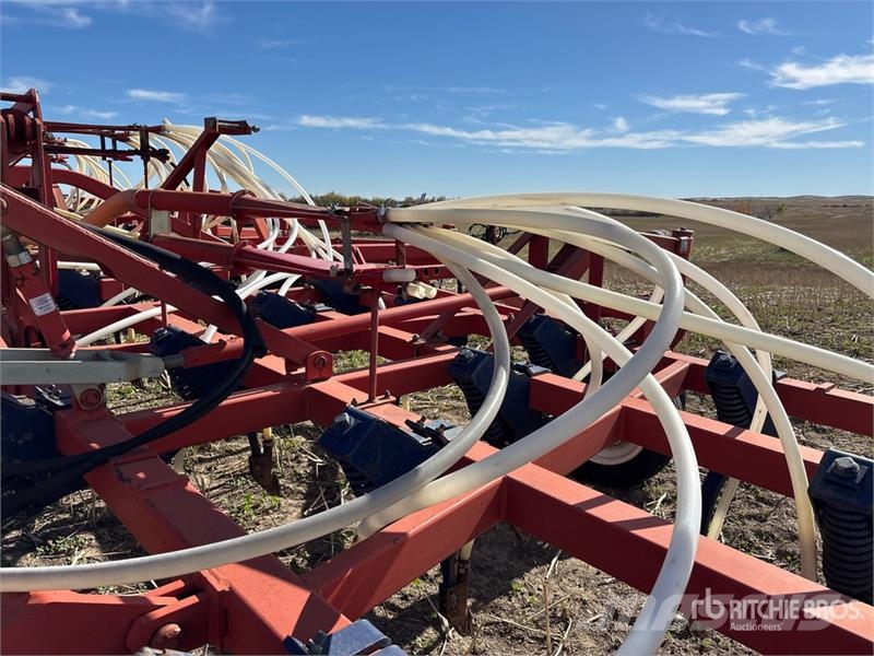 Morris Maxim 39 ft Air Drill Drills