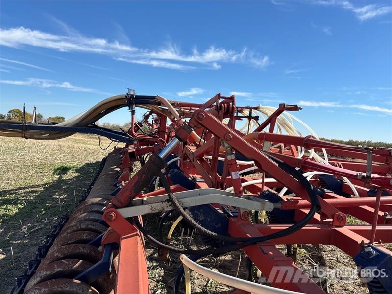 Morris Maxim 39 ft Air Drill Drills