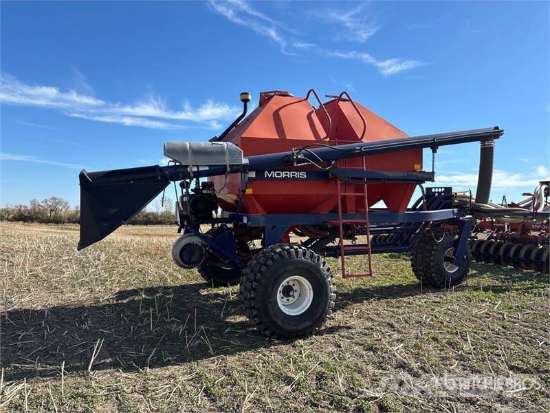 Morris Maxim 39 ft Air Drill Drills