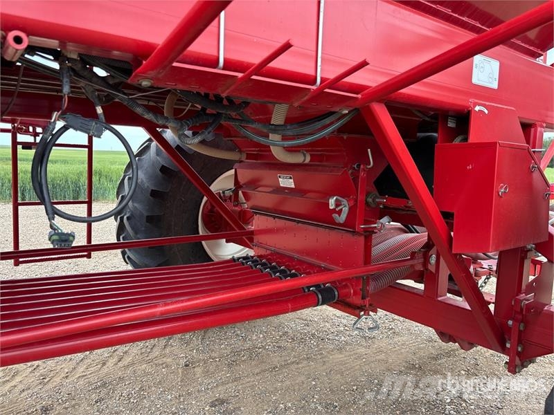 Morris Maxim II 60 ft Air Drill 条播机
