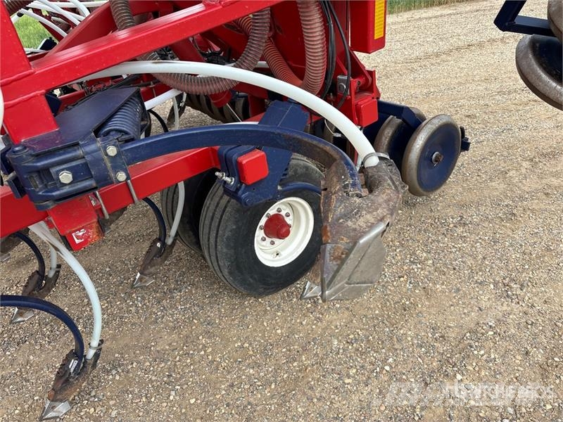 Morris Maxim II 60 ft Air Drill 条播机