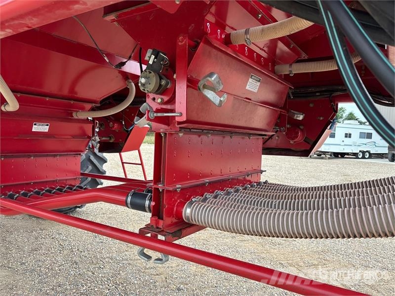 Morris Maxim II 60 ft Air Drill 条播机