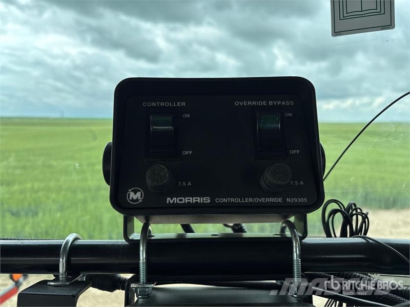 Morris Maxim II 60 ft Air Drill 条播机