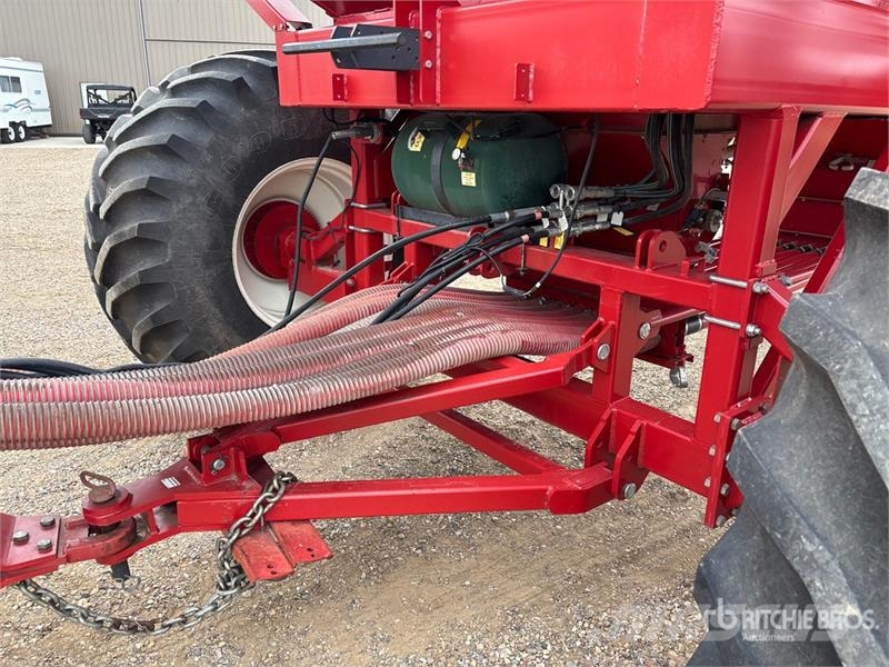 Morris Maxim II 60 ft Air Drill 条播机